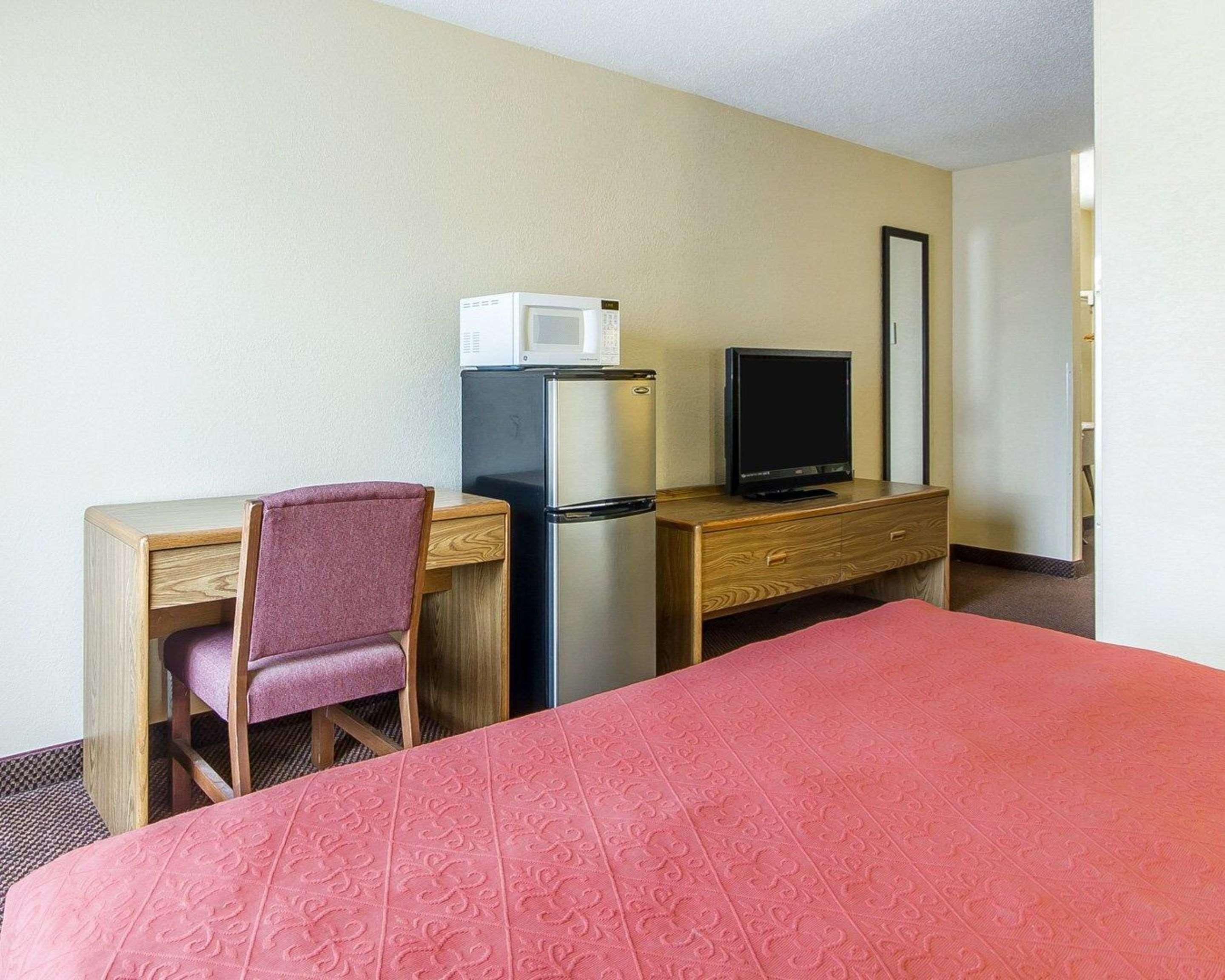 Americinn By Wyndham Reedsburg Buitenkant foto