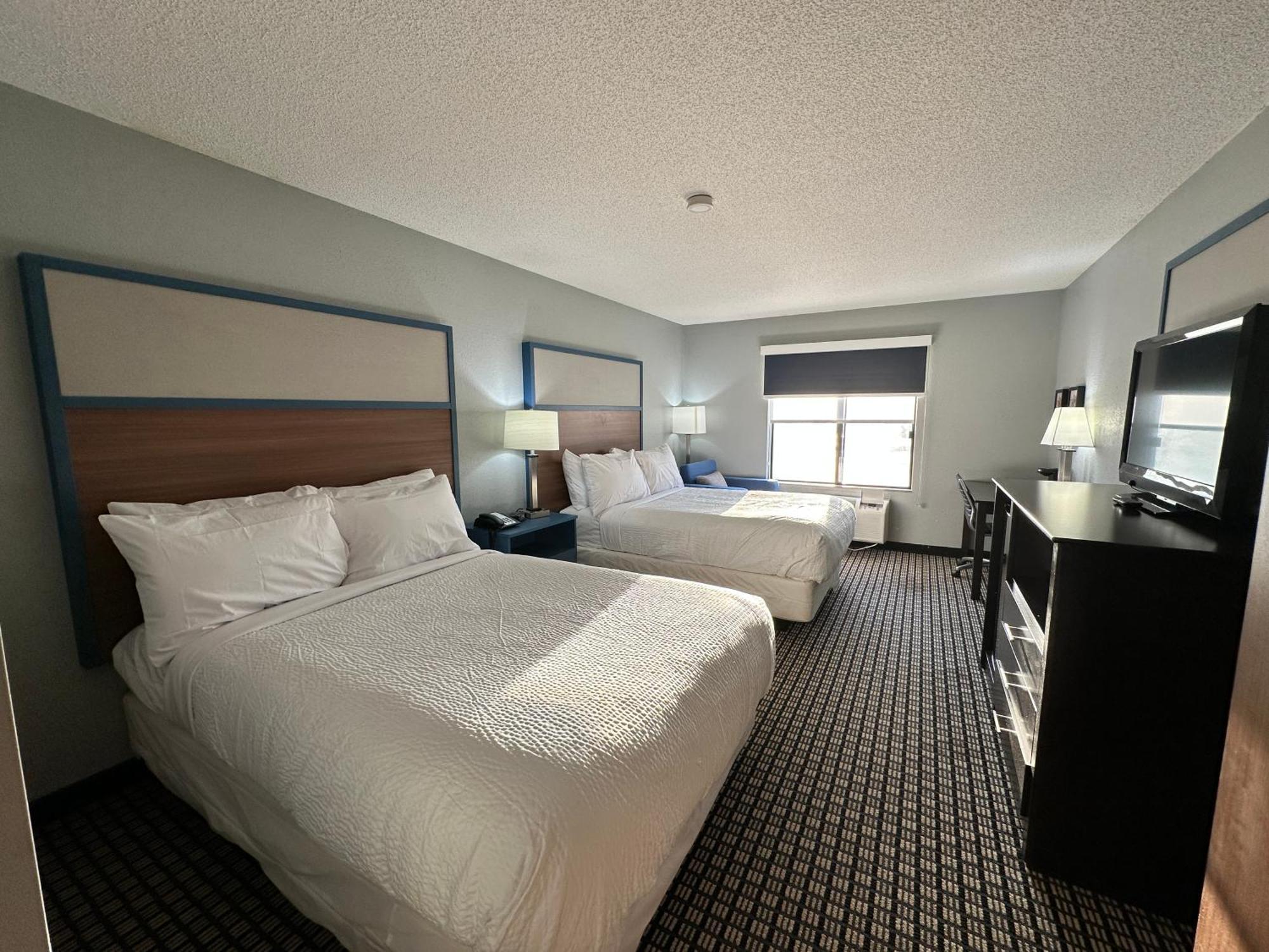 Americinn By Wyndham Reedsburg Buitenkant foto