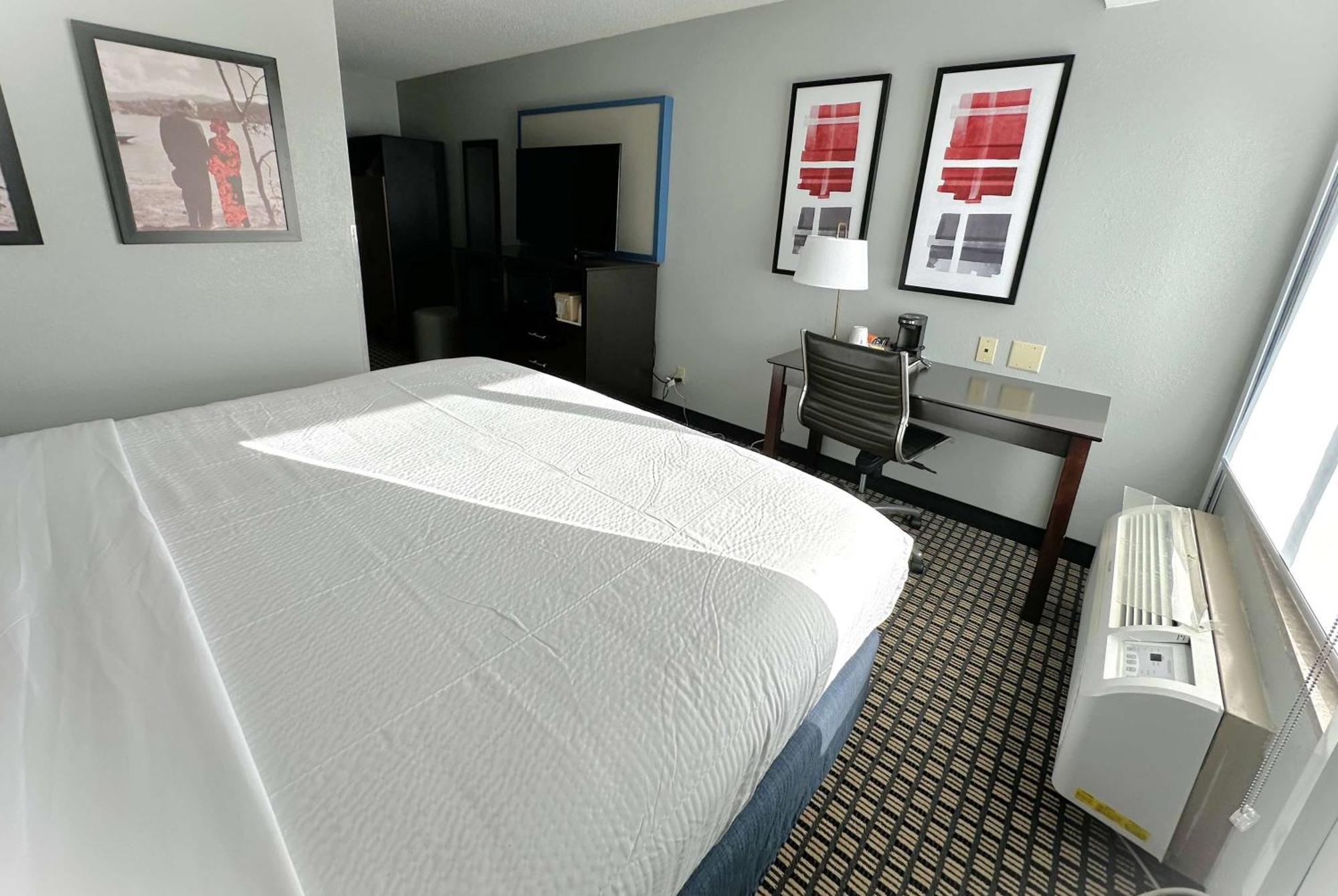 Americinn By Wyndham Reedsburg Buitenkant foto